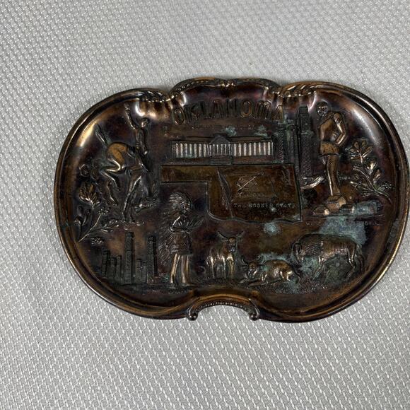 Vintage OKLAHOMA Copper Finished Trinket Tray Embossed Designs Made In Japan - Picture 4 of 9